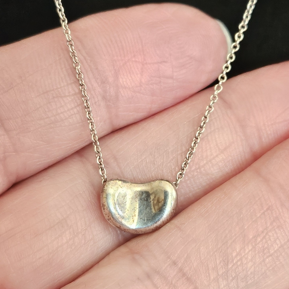 Tiffany & Co Peretti .925 Bean Necklace 16"